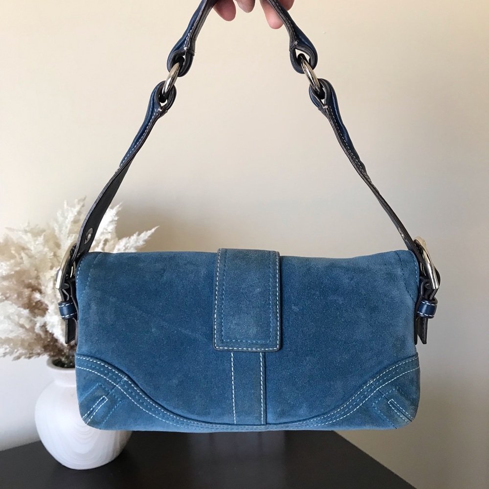 **SOLD** - Picture 6 of 17